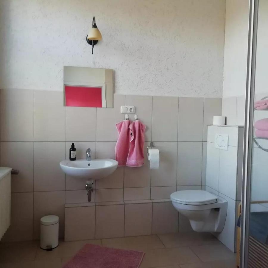 Gaestezimmer Vermietung Reinstorf Reinstorf  Bagian luar foto